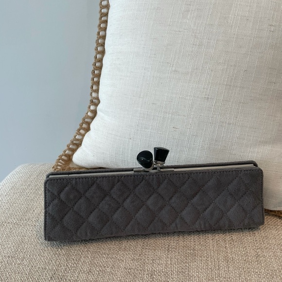 Aldo Grey Swede Clutch - Picture 2 of 2